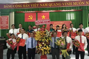 Ra mắt Đảng bộ, Ban Thường vụ, Bí thư và các Phó Bí thư phường Võ Thị Sáu