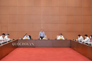 Có thể nới trần bội chi để đối phó với đại dịch Covid-19