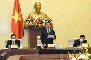 Chủ tịch Quốc hội Vương Đình Huệ chủ trì cuộc họp. Ảnh: QUANG PHÚC 