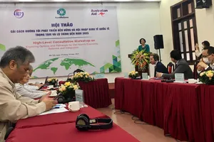 Viện trưởng Viện Nghiên cứu quản lý kinh tế Trung ương Trần Thị Hồng Minh phát biểu khai mạc hội nghị 