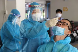 Bộ trưởng Bộ Y tế lý giải sự khác biệt về giá xét nghiệm Covid-19  ​