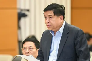 Nhà đầu tư chiến lược vào Khu kinh tế Vân Phong được hưởng nhiều ưu đãi  ​