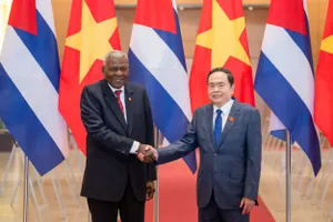 Chủ tịch Quốc hội Trần Thanh Mẫn chào đón đồng chí Esteban Lazo Hernandez, Chủ tịch Quốc hội Chính quyền Nhân dân, Chủ tịch Hội đồng Nhà nước Cuba thăm làm việc tại Việt Nam. Ảnh: VIẾT CHUNG