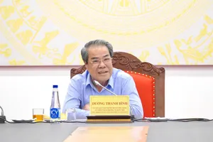 Chủ nhiệm Ủy ban Dân nguyện và Giám sát Dương Thanh Bình chủ trì phiên họp 