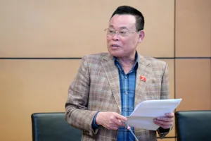 Gần 600 loại sữa giả bán tràn lan: Ai chịu trách nhiệm?