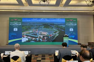 Quang cảnh diễn đàn 