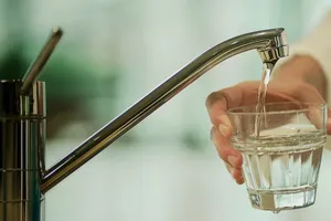 Australia xem xét về giới hạn an toàn của 4 hóa chất vĩnh viễn trong nước uống. Ảnh: ABC NEWS