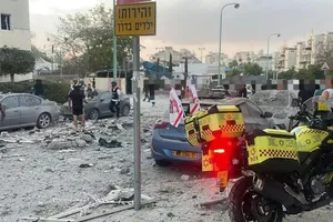 Iran và Israel tiếp tục tấn công vào lãnh thổ của nhau