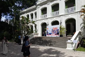 Công trình Dinh thự Pháp hơn 150 năm tuổi đón khách tham quan