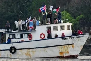 Hơn 30 tấn hàng viện trợ nhân đạo cập cảng Cuba