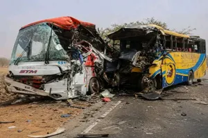 Niger: Hai xe buýt va chạm, ít nhất 21 người thiệt mạng