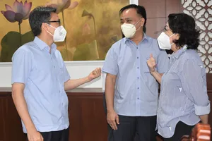 Phó Thủ tướng Vũ Đức Đam: Quận Phú Nhuận cần đổi mới cách xét nghiệm 