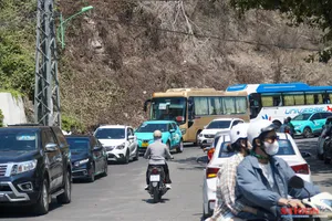 Nha Trang điều chỉnh biển cấm xe khách trên 29 chỗ lưu thông vào khung giờ cao điểm