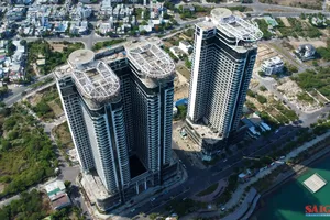 Hiện trạng dự án cao ốc “mắc cạn” bên vịnh Nha Trang