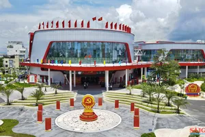 Khánh Hòa không nhận hoa chúc mừng Đại hội đại biểu Đảng bộ tỉnh