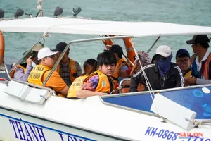 Thu phí tham quan Vịnh Nha Trang từ ngày 25-9-2025