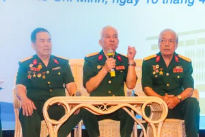 Nhân chứng lịch sử kể về khoảnh khắc xe tăng húc đổ cổng Dinh Độc Lập