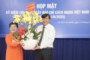 Nhà báo kháng chiến: Một thời làm báo, một đời cống hiến