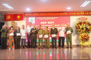 TPHCM: Họp mặt, tri ân dân công hỏa tuyến và cựu thanh niên xung phong tiêu biểu
