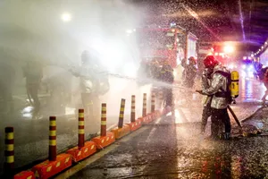 Gần 400 người diễn tập chữa cháy, cứu nạn cứu hộ tại đường hầm sông Sài Gòn 