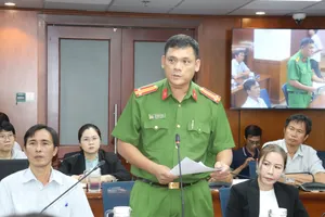 Chấn chỉnh tình trạng ùn tắc giao thông trước cổng trường