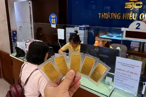 Giá vàng sáng cuối tuần tăng mạnh. Ảnh: NHUNG NGUYỄN