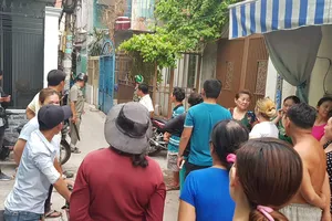 Công an phong tỏa hiện trường. Ảnh: C.T