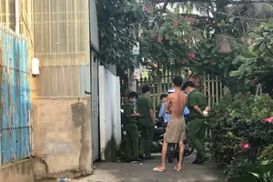 Công an phong tỏa hiện trường.