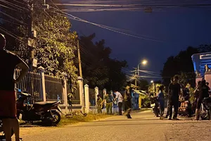 Công an phong toả hiện trường vụ việc