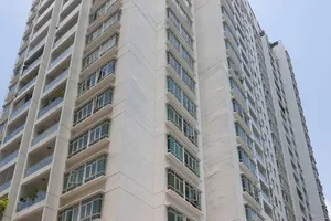 Điều tra vụ người đàn ông nghi rơi từ tầng cao chung cư tại Nhà Bè 