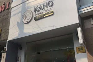 Cơ sở chăm sóc da Kang Beauty ở số 96 đường Hồ Bá Kiến, phường 15, quận 10 tổ chức hoạt động giải phẫu thẩm mỹ không phép