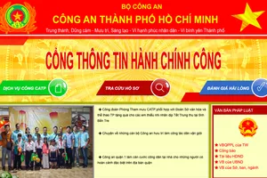 Ra mắt Cổng thông tin dịch vụ hành chính công Công an TPHCM. Ảnh: CHÍ THẠCH 