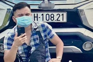 Hình ảnh Lê Chí Thành vào ngày 20-3 trên Xa lộ Hà Nội