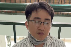  Bắt Tổng Giám đốc Công ty HSBC Việt Nam