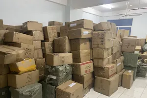 Kho mỹ phẩm, thắt lưng không rõ nguồn gốc ở TPHCM