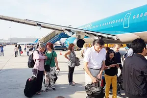 Vietnam Airlines tăng 40 chuyến bay phục vụ cao điểm lễ 2-9. Ảnh: Đ.T
