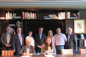 Lễ ký thoả thuận giữa Vietnam Airlines và chính quyền Bang Hessen