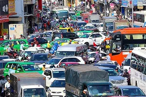 244.006 xe quá hạn kiểm định trên 30 ngày