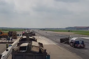 Đẩy nhanh tiến độ cải tạo sân bay Nội Bài