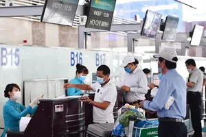 Kiến nghị ưu tiên tiêm vaccine Covid-19 cho nhân viên hàng không để hạn chế lây nhiễm cộng đồng