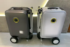 Túi xách, vali tự động di chuyển tích hợp pin lithium