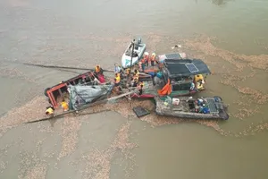 Hoạt động cứu nạn trên sông Chanh