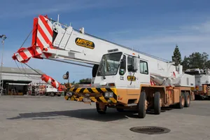 Cả nước đã có 94 cơ sở đăng kiểm kiểm định phương tiện quá khổ, quá tải