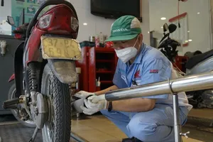 Chia nhỏ nhóm xe mô tô, xe gắn máy kiểm định khí thải theo năm sản xuất