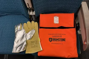 Găng tay cách nhiệt, túi đặc chủng chống cháy và chống khói để ứng phó sự cố liên quan đến pin lithium