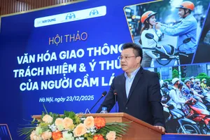 Cần bổ sung chế tài liên đới với các nền tảng gọi xe