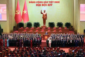 Ban chấp hành Trung ương Đảng khóa XIV ra mắt tại Đại hội. Ảnh: VGP