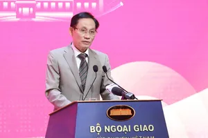 Bộ trưởng Bộ Ngoại giao Lê Hoài Trung phát biểu tại hội nghị, ngày 2-8. Ảnh: QUANG PHÚC