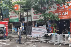 Cháy cửa hàng đồ dùng mẹ và bé, 4 người thiệt mạng