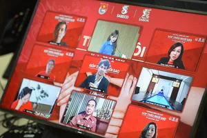 Phát động chương trình “Góp triệu ngôi sao” gây quỹ hỗ trợ các tiểu thương ở TPHCM